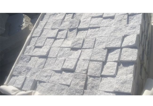 Cube stone