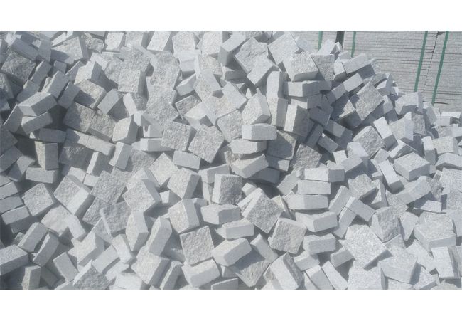 Cube stone