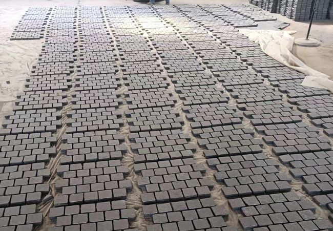 Mesh paver